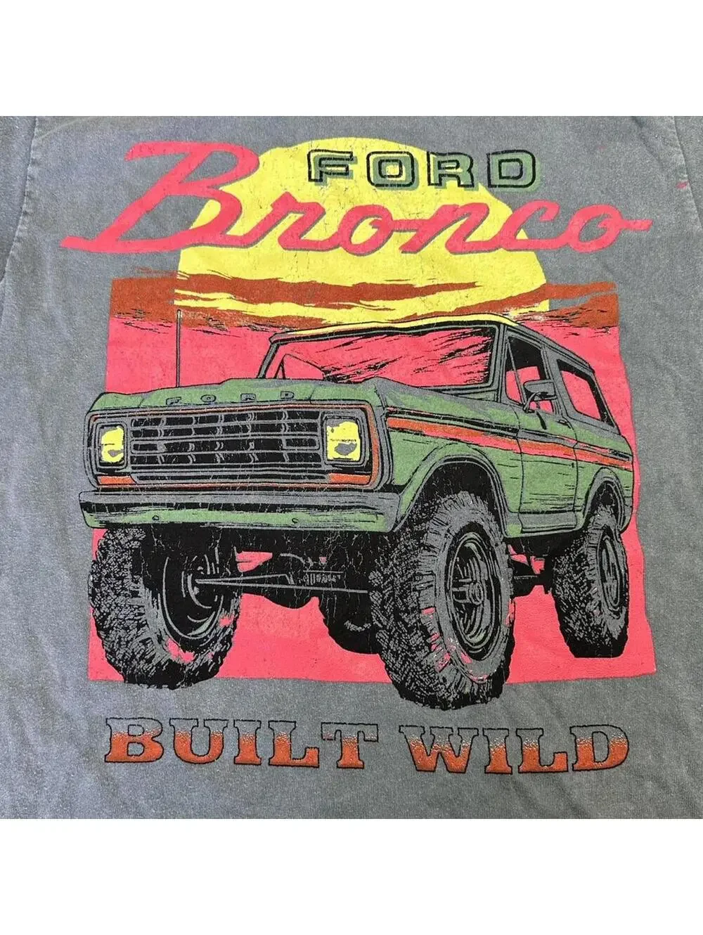 Ford Bronco Built Wild T-Shirt Size S